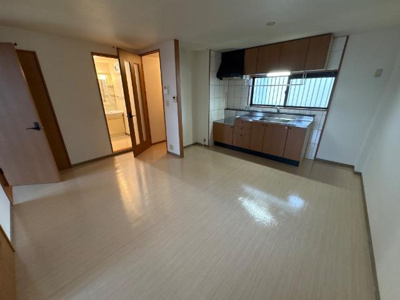 【居間・リビング】 | プライムガーデンⅡ | リビング