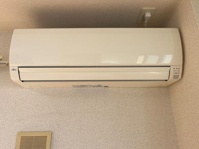 【設備】 | リリーガーデン | エアコン