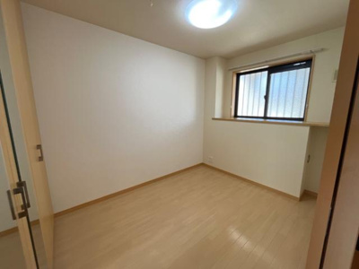 【内装】 | リリーガーデン | 室内