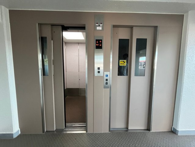 向島ニュータウン第三街区C棟