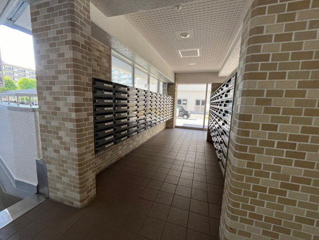 向島ニュータウン第三街区C棟