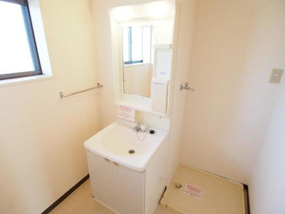 【洗面所】 | エルシャルマン | 洗面所です