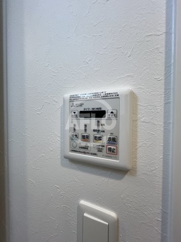 プレジオ江坂SOUTHの洗面所|プレジオ江坂SOUTH　浴室乾燥機