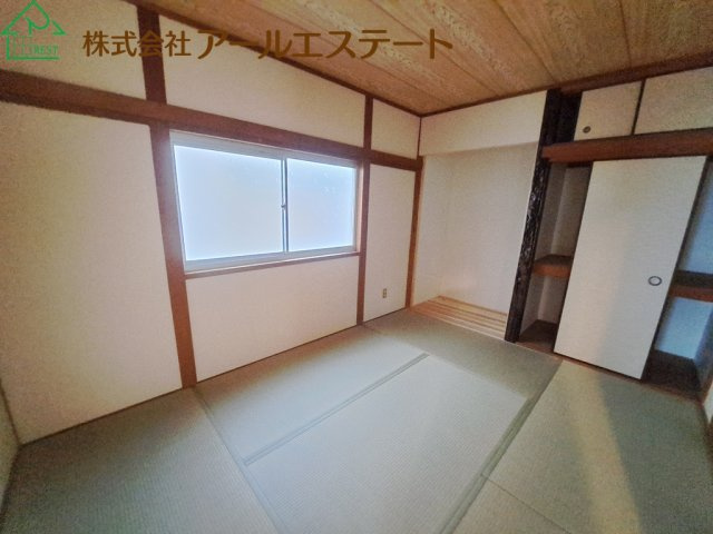 加古川市野口町北野　　中古戸建の和室
