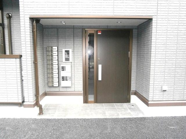 レジデンス新宿のエントランス