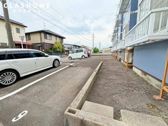 コーポリバー　　刈谷市の賃貸ならクラスホーム刈谷店の駐車場