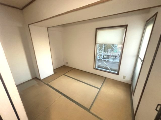 スペーシア高羽の寝室