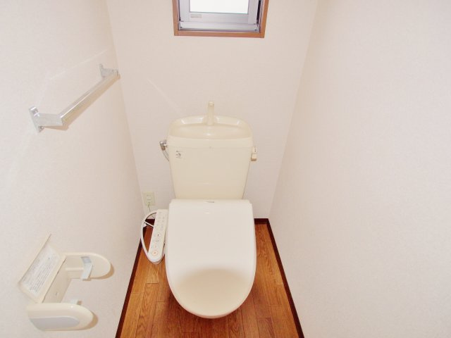 グリーンタウン矢野東Bのトイレ