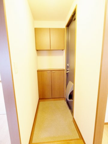 グリーンタウン矢野東Bの玄関