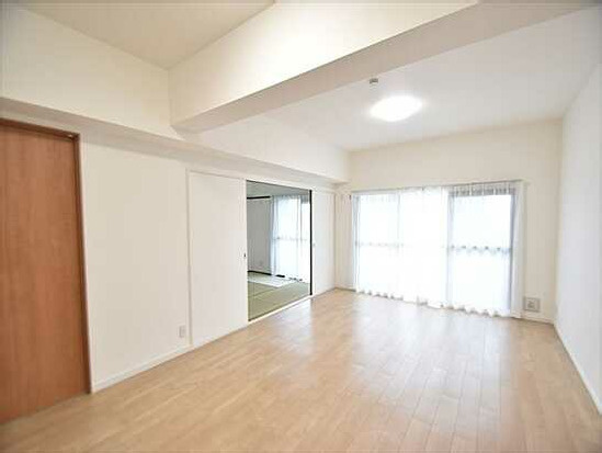 【居間・リビング】