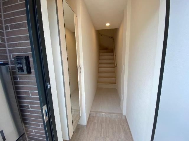 ティーズ　シャルパンティエの玄関