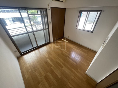 【居間・リビング】 | エイペックス大手通 | エイペックス大手通　洋室