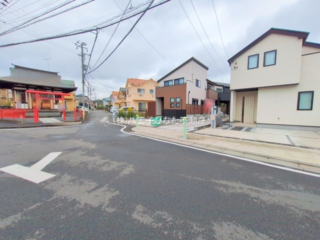 『八王子市中古戸建て』八王子市楢原町1015-6【仲介手数料無料】　八王子市楢原町の前面道路含む現地写真|～仲介手数料無料☆八王子ひなた不動産～八王子市楢原町　中古戸建