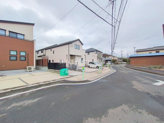 『八王子市中古戸建て』八王子市楢原町1015-6【仲介手数料無料】　八王子市楢原町の前面道路含む現地写真|～仲介手数料無料☆八王子ひなた不動産～八王子市楢原町　中古戸建