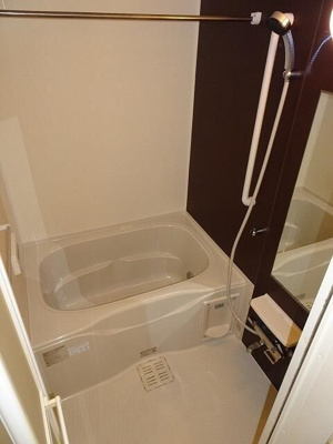 【浴室】 | アルベロ向島２３