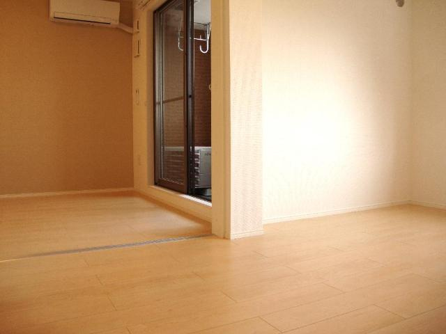 カーサ　ソラーレの居間・リビング|リビング