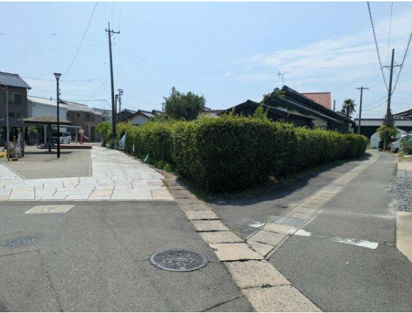 知多郡武豊町字山起　売り土地の外観