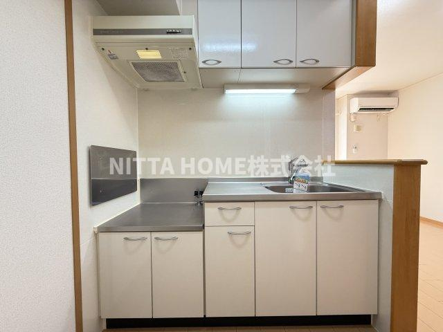 アルバローザのキッチン|キッチン収納もたくさん付いています♪