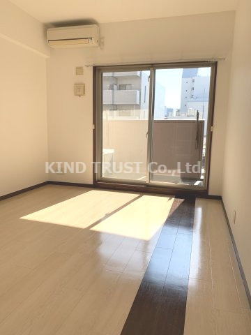 コンソラーレ同心の居間・リビング|ゆったりとした居間です