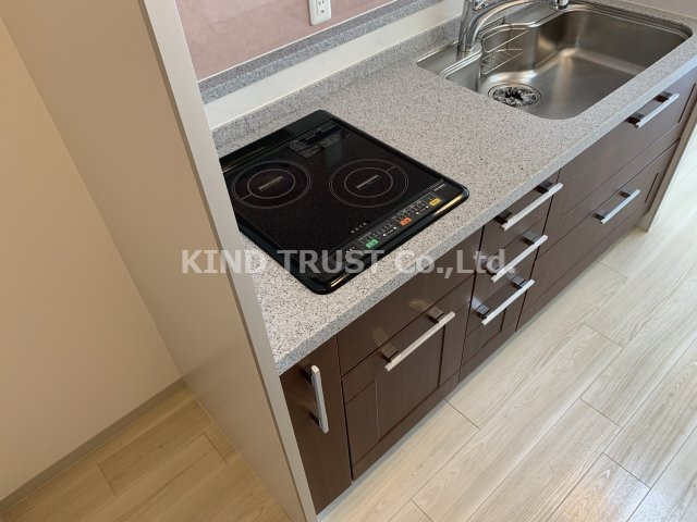 コンソラーレ同心のキッチン|お料理しやすいキッチンです