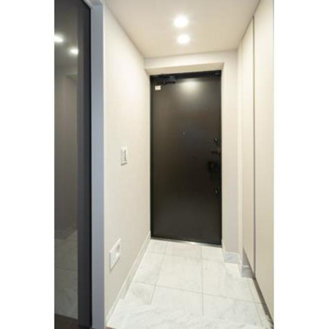 ジオ四谷荒木町の玄関|※写真は同タイプ住戸です。