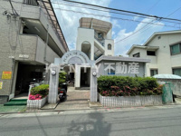 プラザ・ドゥ・マグナスの画像