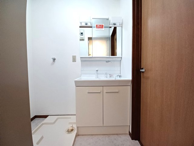 中央１８１４の洋室