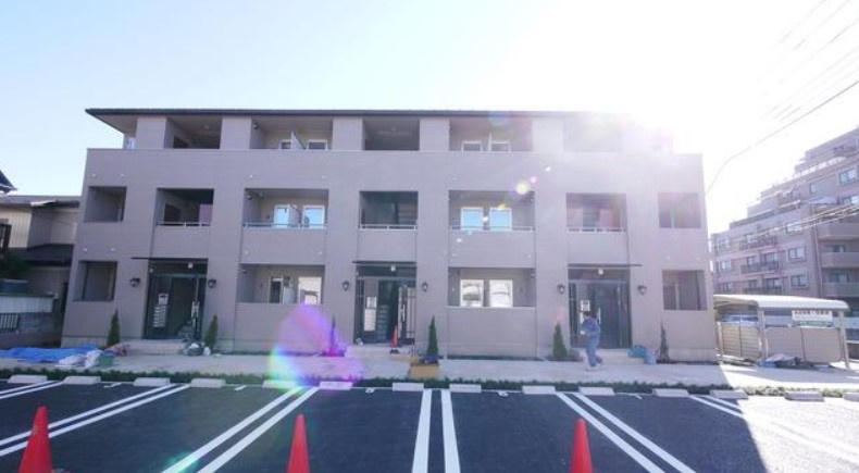 F・Pクレストグランデの外観