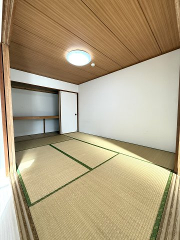 メゾンドルチェ円山の和室