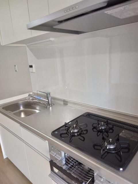 業平橋住宅の洋室