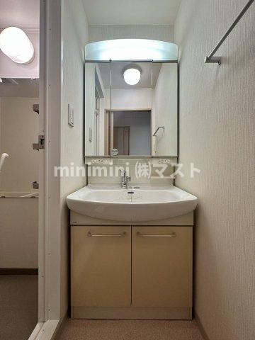 樹樹ガーデンの洗面所|※別号室参考写真