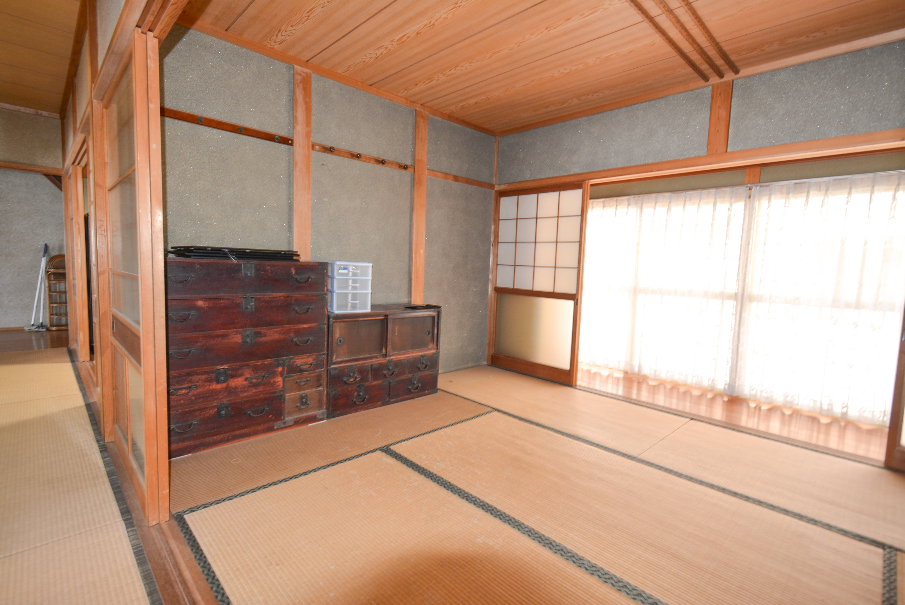 丹波市氷上町油利の中古一戸建の和室|6帖