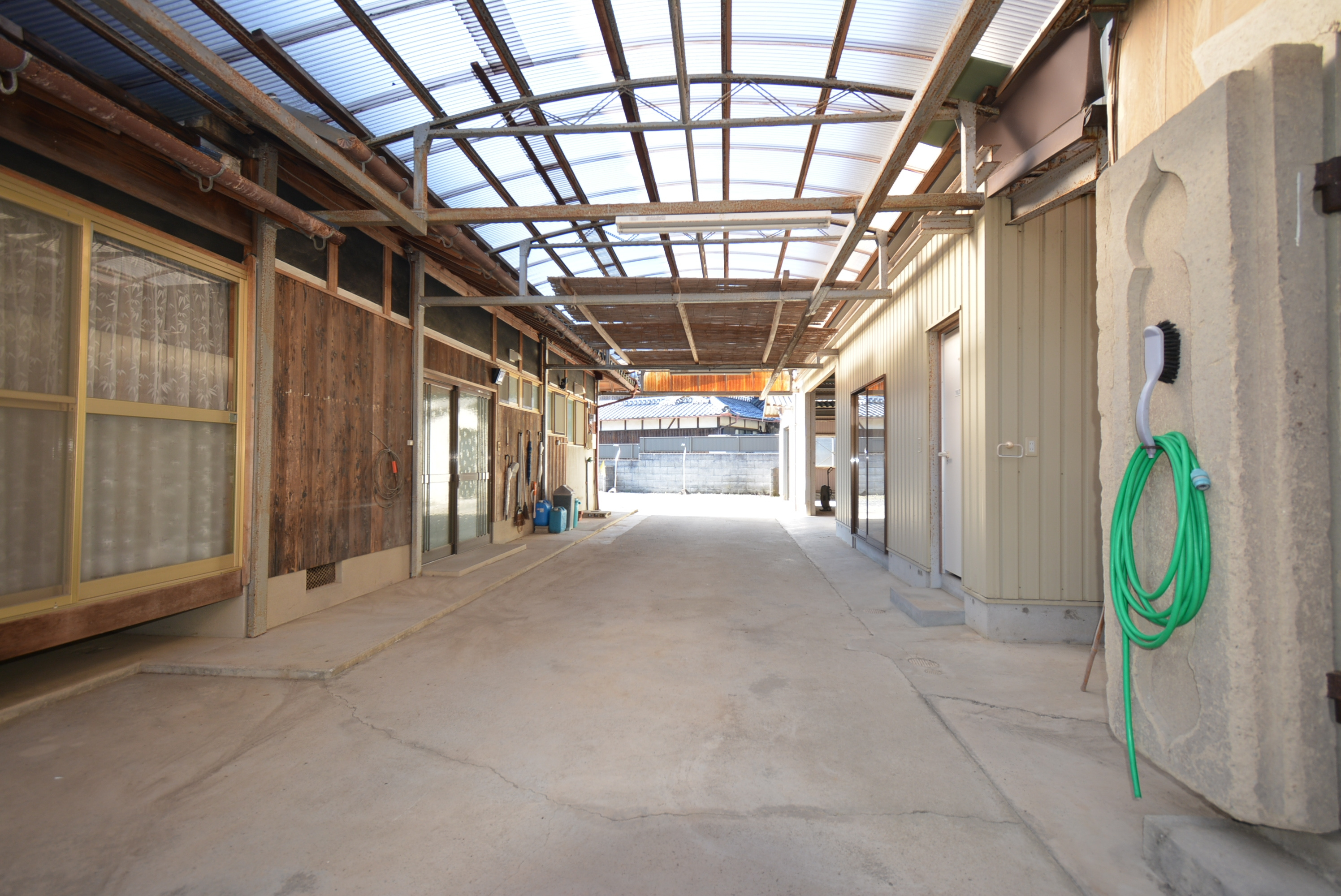 丹波市氷上町油利の中古一戸建