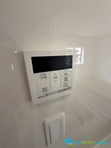 平塚市山下第14　新築戸建　全1棟1号棟の発電・温水設備