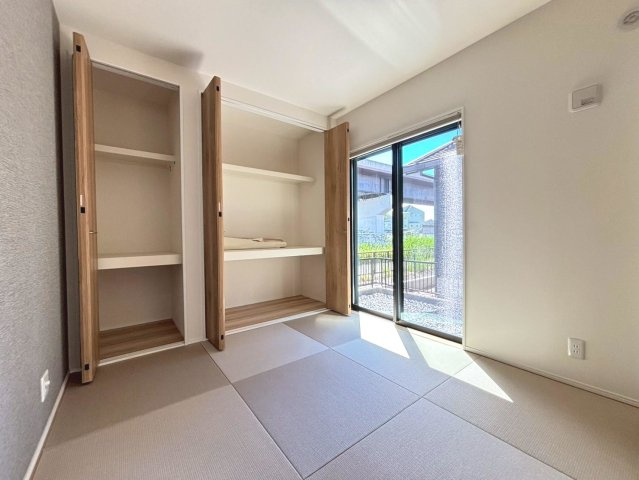 タマタウン　大垣市中曽根町（静里小）　全4区画分譲の和室|一室あると便利な和室は、ご来客時はもちろん、お子様のお昼寝や遊び場、寝室としてもご利用いただけます。