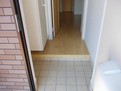 【玄関】 | フィオレンティーナⅢ | 明るい玄関です