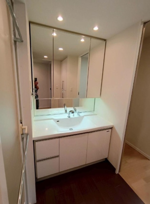 【独立洗面台】 | ルネ・ヒルトップフラッツ