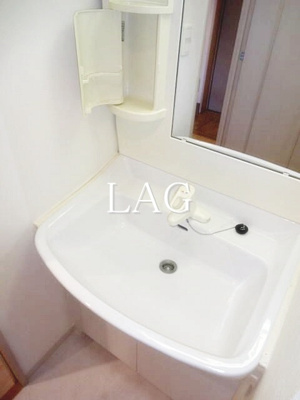 【洗面所】 | ダイナシティ田端 | 洗面台です。