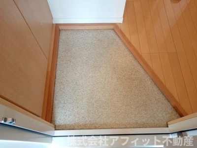 【エントランス】 | クレスト山手 | ※反転イメージです