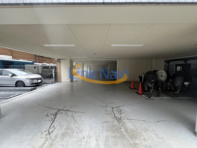 【駐車場】 | ポートヴィラ靭公園