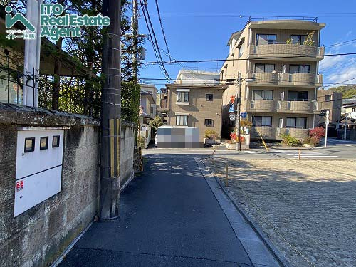 北白川仕伏町 新築戸建(3号地)の前面道路含む現地写真