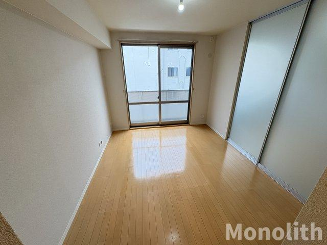 グリーンルーフの居間・リビング