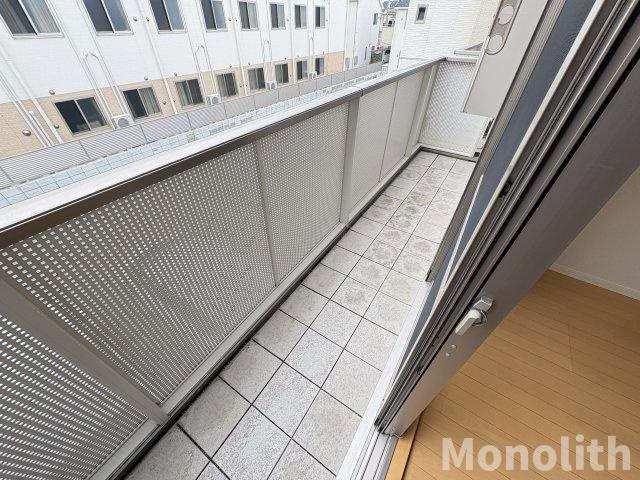 グリーンルーフのバルコニー