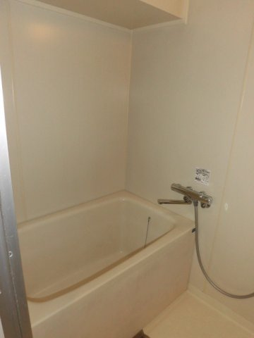 大阪市中央区内淡路町１丁目の賃貸マンションの浴室