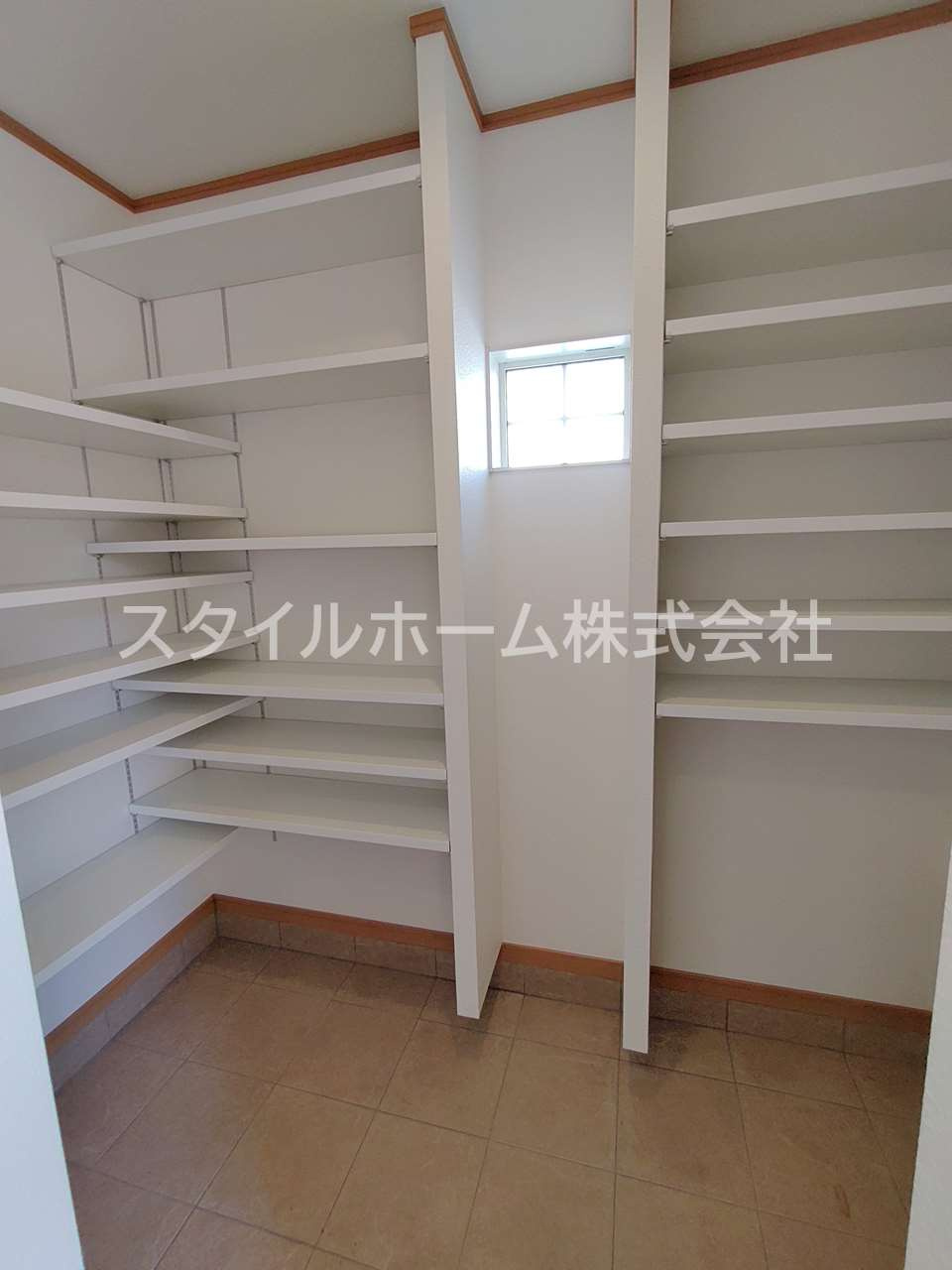 サウシア　Aの収納