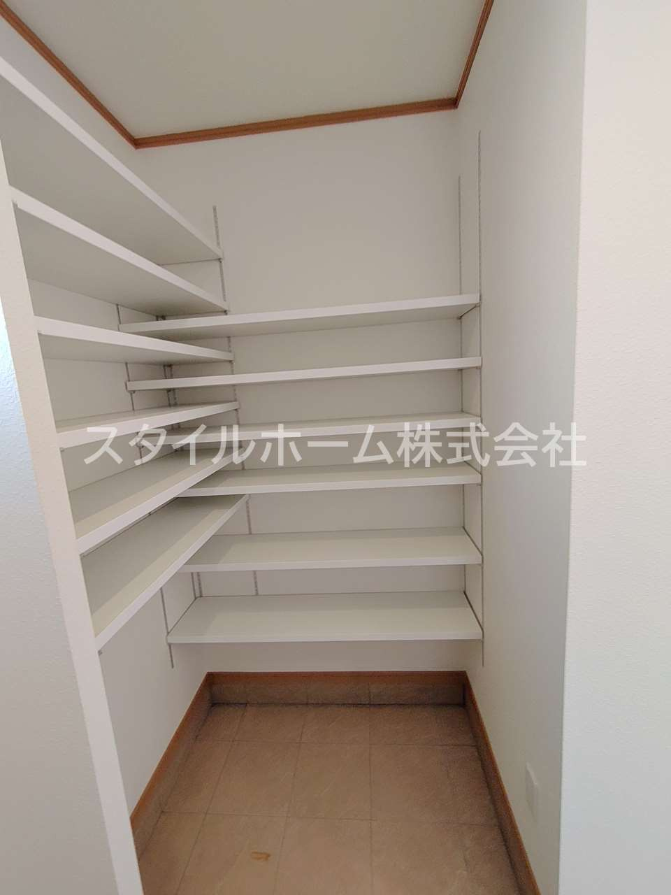 サウシア　Aの収納