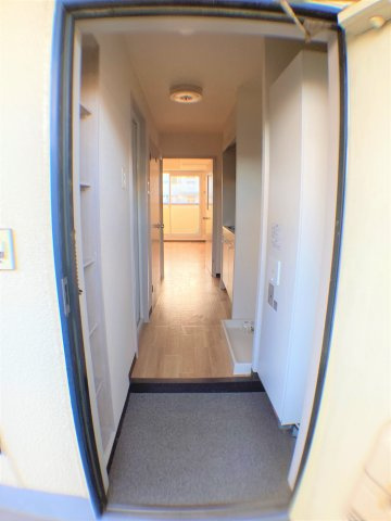 ノーブルハウス坂の内装|別部屋同間取の画像となります。