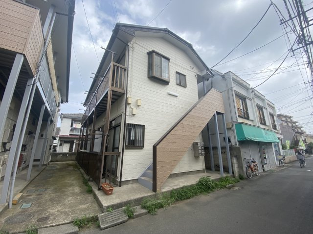 ハイツシバタ2号館の外観