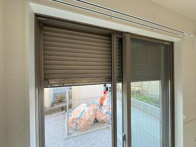 サンローズⅡの内装|窓シャッター