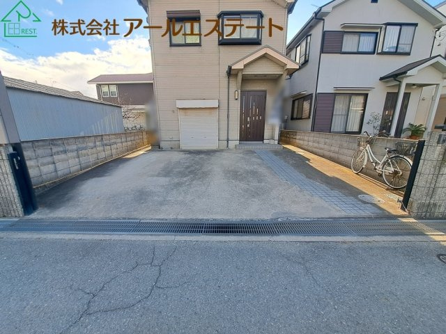 加古川市加古川町備後　　　　山陽電鉄「尾上の松駅」徒歩18分の駐車場